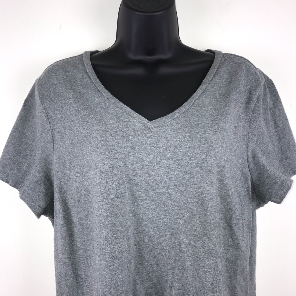 Old Navy Fitted V- Neck Tee Dress - Picture 4 of 4